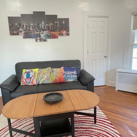 Gorgeous Victorian House!! Entire Suite In Sam'S Home Νέα Υόρκη Εξωτερικό φωτογραφία